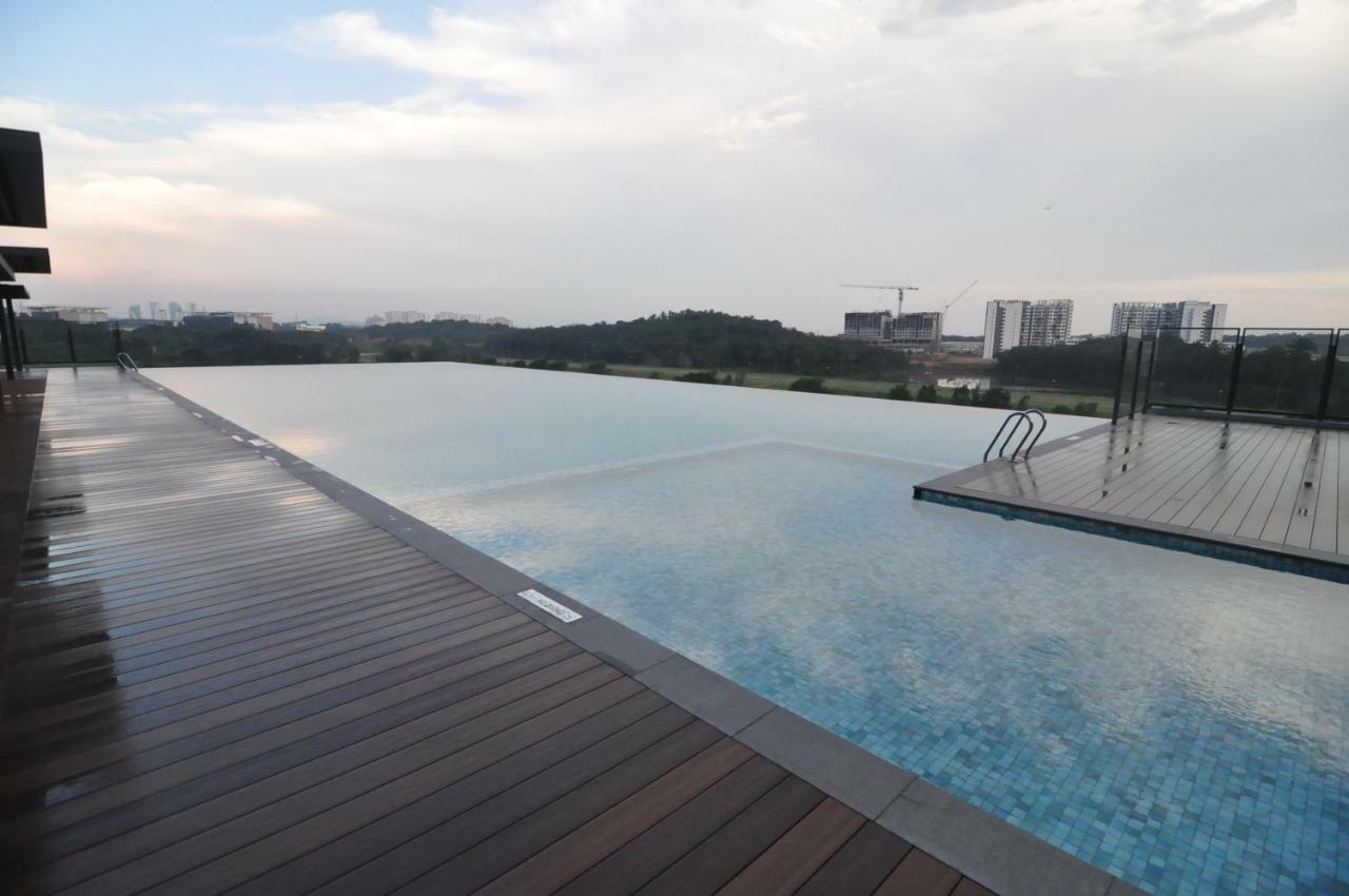 Kenwingston Square Garden By Idealhub Cyberjaya Dış mekan fotoğraf